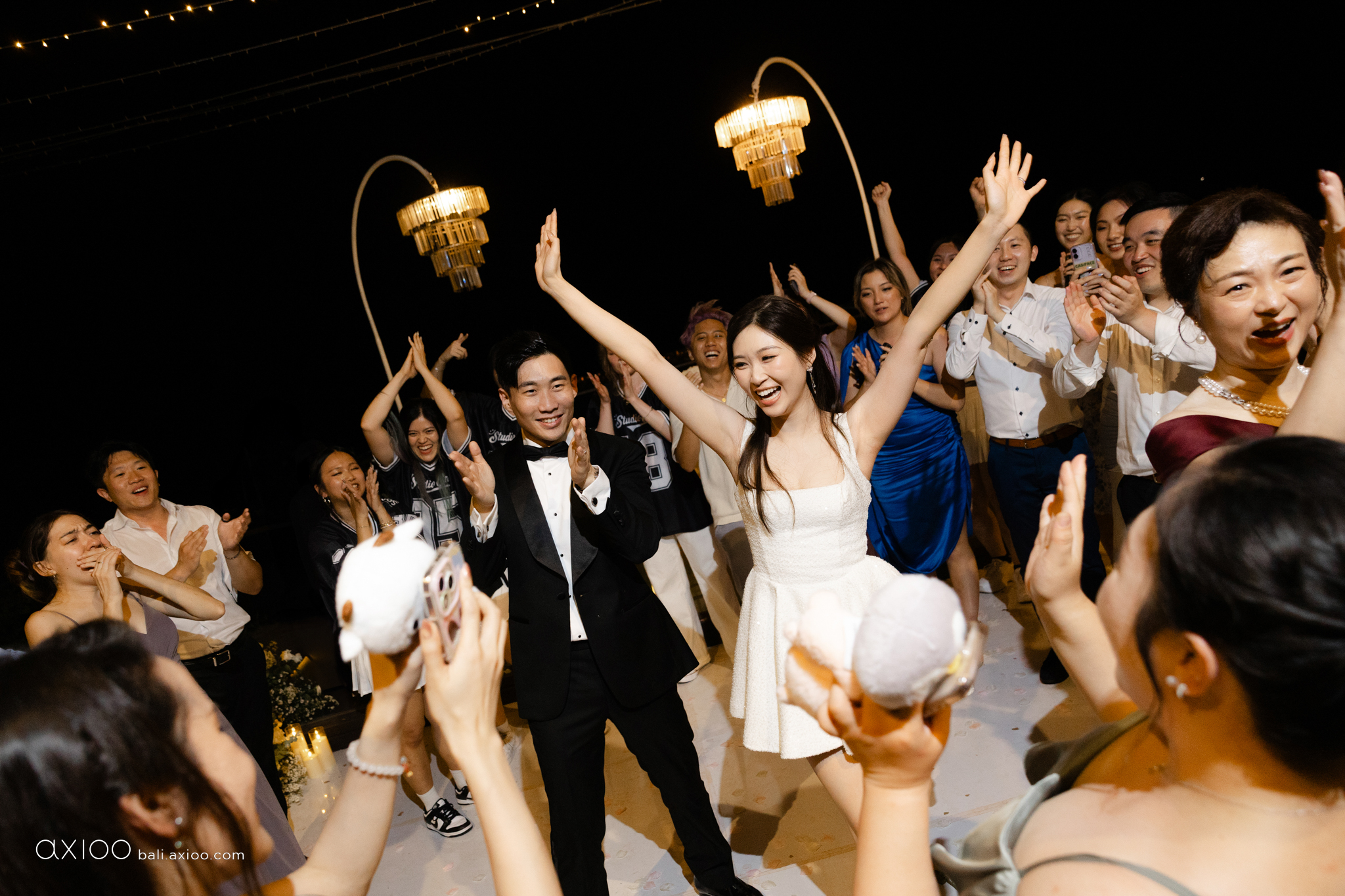 Axioo: Before the Shutter Clicks